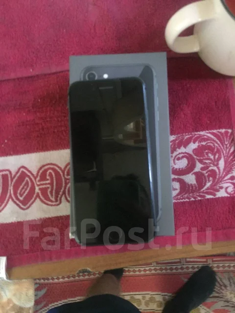 Apple iPhone 8. �/�, 64 ��, 4G LTE, NFC ����