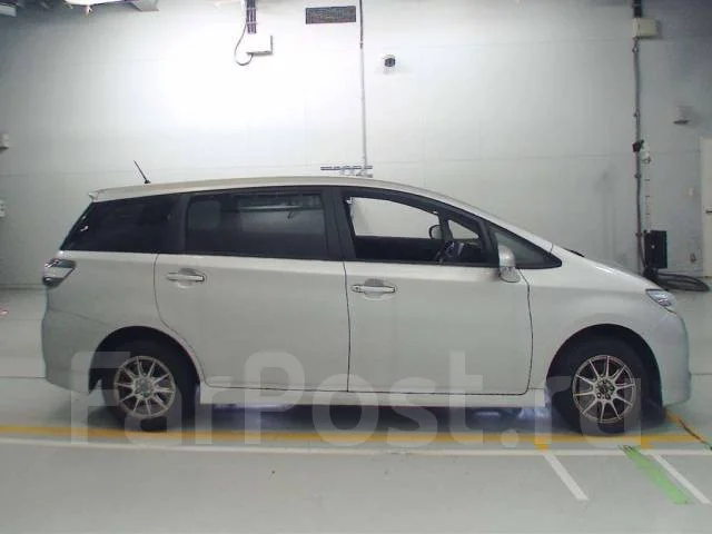 Toyota Wish. ��������, 4wd, 1.8 (130��.�.), ������, 47����. ��, �/�. ��� ����� �� ������������ ����