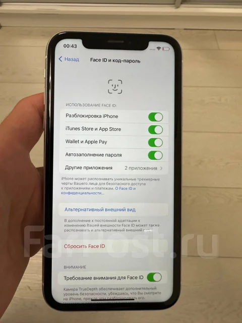 Apple iPhone Xr. �/�, 64 ��, �����, 4G LTE, NFC ����