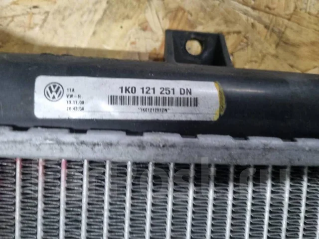�������� �������� Volkswagen Scirocco 1K0121251DN ����
