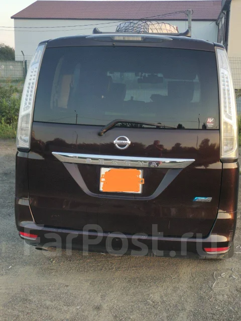 Nissan Serena. �������, ��������, 2.0 (146��.�.), ������, 250 000����. �� ����