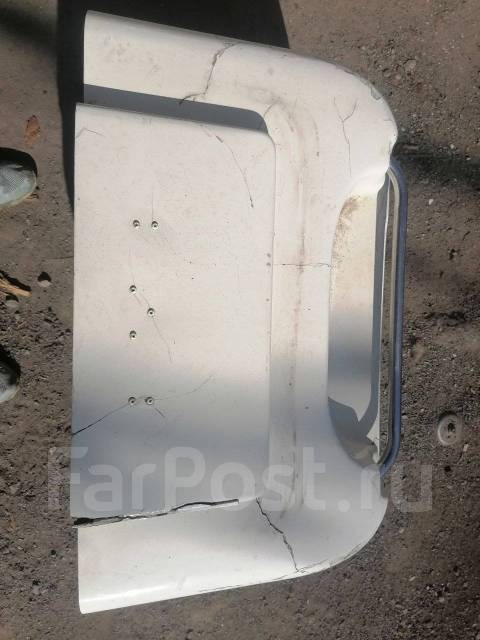 Требуется корпусной ремонт катера из пластика во Владивостоке