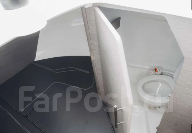 ���� Phoenix 700. 2026 ���, ����� 7,05��., ��������� ���������, 200��.�., ������ ����