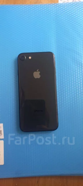 Apple iPhone 8. �/�, 64 ��, ������, 3G ����