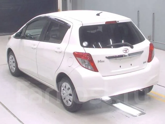 Toyota Vitz. �������, ��������, 1.3 (99��.�.), ������, 35 000����. ��, �/�. ��� ����� �� ������������ ����