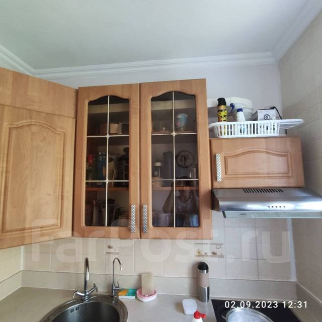 Продам настенные шкафчики в кухню, лдсп, мдф, количество дверей: 6 ...