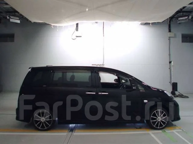 Toyota Isis. �������, ��������, 1.8 (143��.�.), ������, 58 000����. ��, �/�. ��� ����� �� ������������ ����