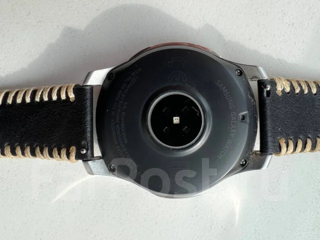 Samsung Galaxy Watch ����
