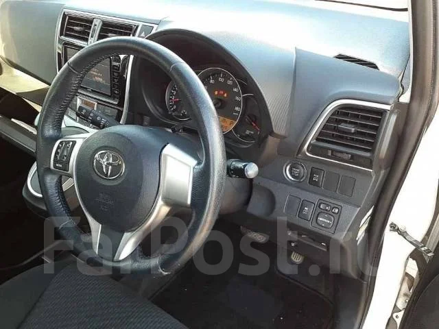 Toyota Ractis. �������, 4wd, 1.5 (103��.�.), ������, 54 000����. ��, �/�. ��� ����� �� ������������ ����