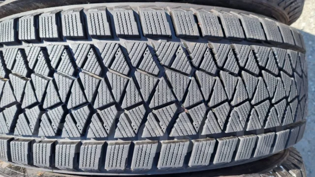 Bridgestone Blizzak DM-V2. ������, ����������, 2018 ���, �/�, ����� �� 5 % ����