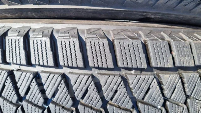 Bridgestone Blizzak DM-V2. ������, ����������, 2018 ���, �/�, ����� �� 5 % ����