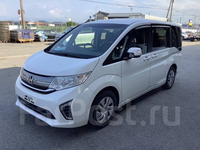 Honda Stepwgn, 2015, RP1, L15B во Владивостоке