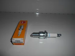 ����� ��������� NGK BPR5ES [7422] 7422 ����