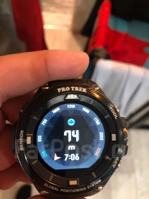Casio. GPS, NFC ����