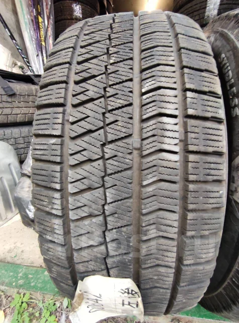 Bridgestone Blizzak VRX2. ������, ��� �����, 2018 ���, �/�, ����� �� 5 % ����