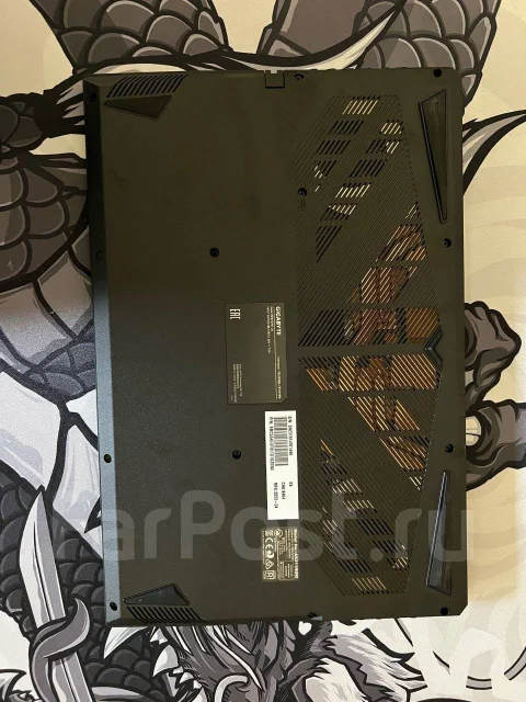 Gigabyte G5. 15.6", ��� 16 ��, ���� 512���, WiFi: 1, Bluetooth: 1, ����������� �� 2��. ����