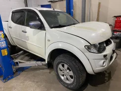 Mitsubishi L200. KB4T, 4D56 ����