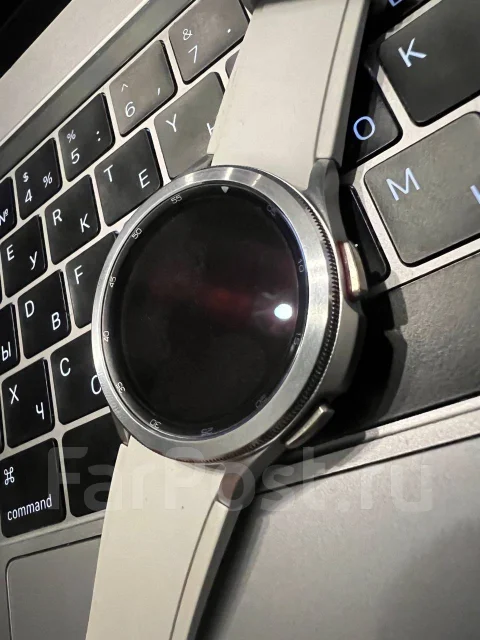 Samsung Galaxy Watch4. GPS, NFC ����