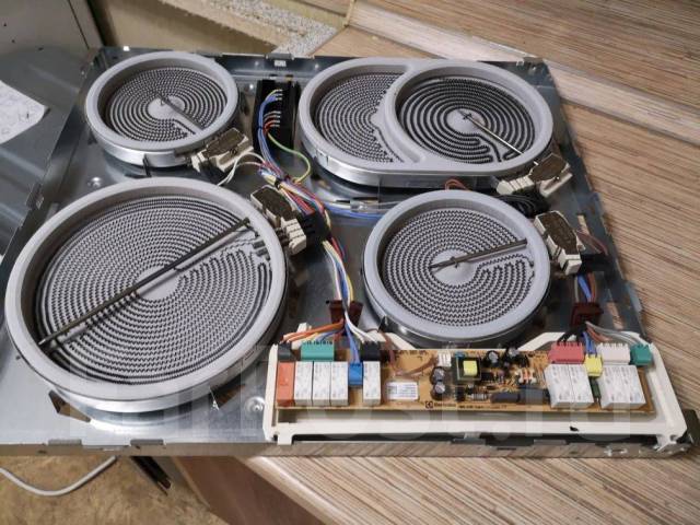 Ремонт электроплит, духовых шкафов, варочных панелей на дому во ...