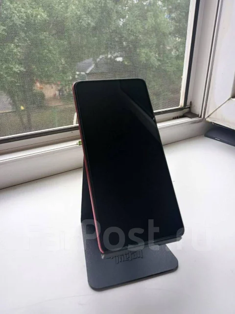 Xiaomi Mi 9T. �/�, 64 ��, �������, 4G LTE, NFC ����