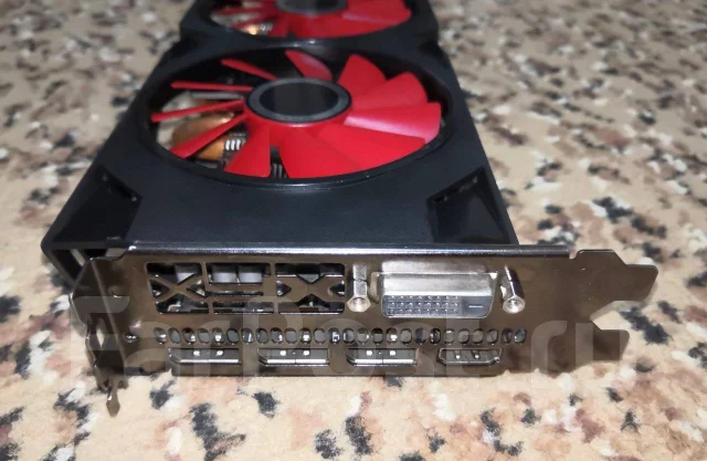 Radeon RX 580 ����