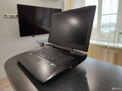 Clevo. 17.3", ��� 64 �� � ������, ���� 2 000���, WiFi: 1, Bluetooth: 1 ����