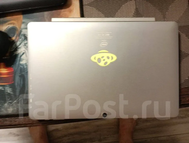 Chuwi HiBook Pro. 10.5 ������, ������ 64 �� ����