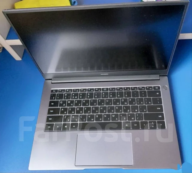Huawei MateBook D 14. 14", 2,1����, ��� 8 ��, ���� 512���, WiFi: 1, Bluetooth: 1, ����������� �� 6��. ����