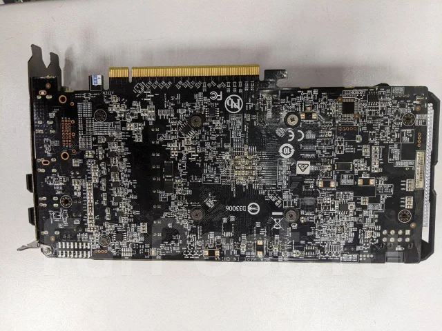 Radeon RX 580 ����