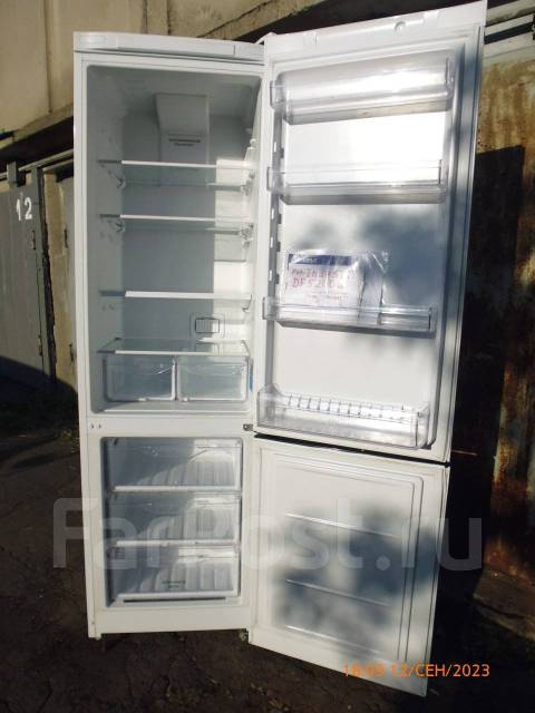 Двери, полки, яшики холодильник Indezit DF5200W, б/у, в наличии. Цена ...