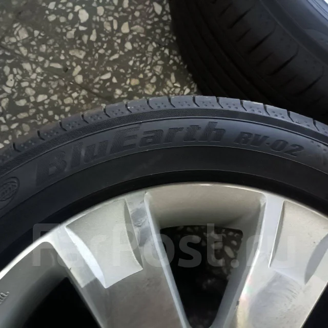 Yokohama BluEarth RV-02. ������, 2019 ���, �/�, ����� 10 % ����