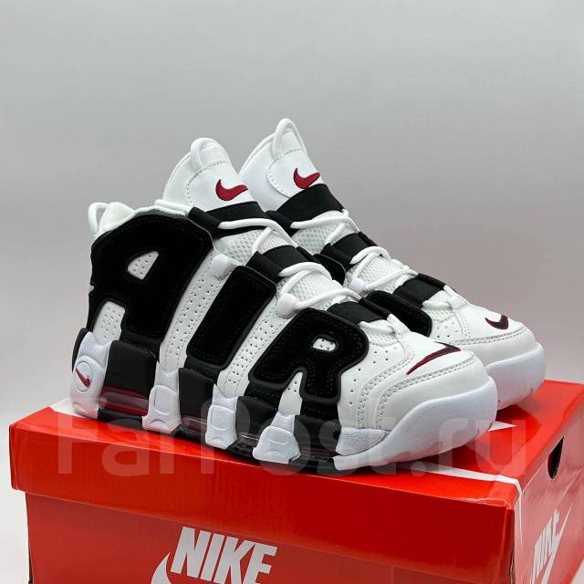 Nike air on sale more uptempo 44