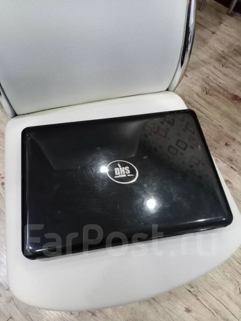 DNS. 14", 2,1����, ��� 8 ��, ���� 240���, WiFi: 1, Bluetooth: 1, ����������� �� 1��. ����