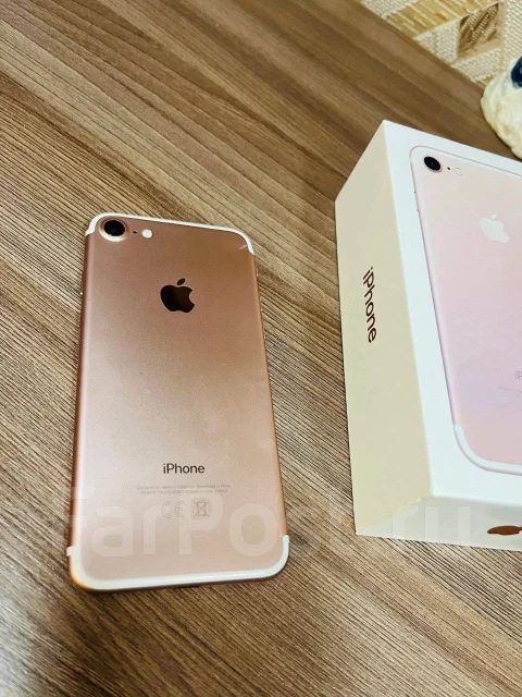 Apple iPhone 7. �/�, 32 ��, �������, 3G, 4G LTE ����