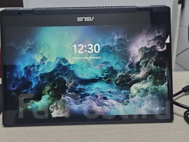 Asus ExpertBook B3 Flip. 14", 4,7����, ��� 16 ��, ���� 516���, WiFi: 1, Bluetooth: 1, ����������� �� 6��. ����