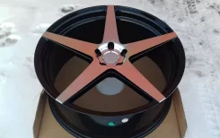 Varrstoen. 9.0x22", 5x114.3, ET28, �� 73,1���. ����