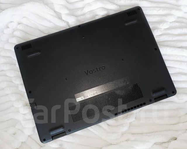 Dell Vostro 3400. 14", 2,4����, ��� 8 ��, ���� 1 000���, WiFi: 1, Bluetooth: 1, ����������� �� 4��. ����