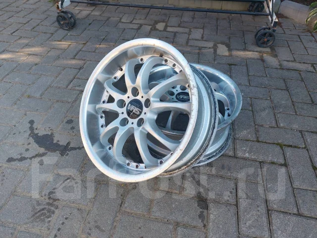 Manaray Sport Vertec VR5. 7.0x17", 5x114.3, ET38 ����