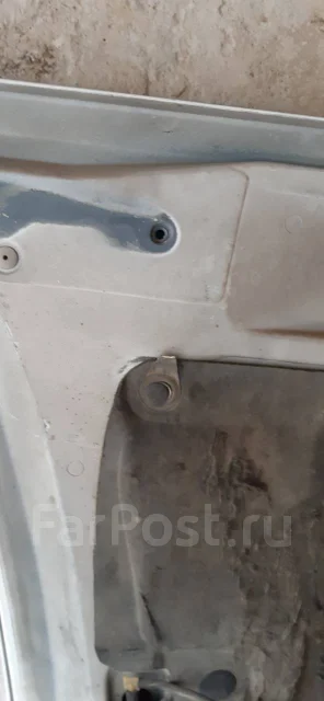 ����� ����