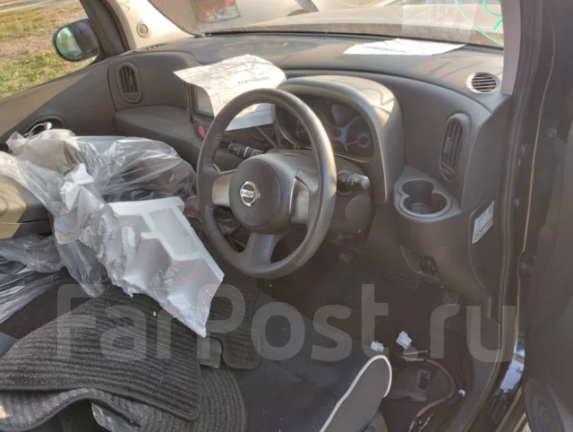 Nissan Cube. Z12180008 ����