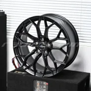 TGRACING. 8.0x18", 5x114.3, ET38, �� 73,1���. ����