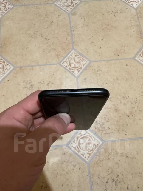 Apple iPhone Xr. �/�, 128 ��, ������, 3G, 4G LTE, 5G, Dual-SIM, ���������� ����