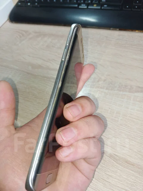 Samsung Galaxy S6 Edge. �/�, 32 ��, �������, 4G LTE, ����������, NFC ����