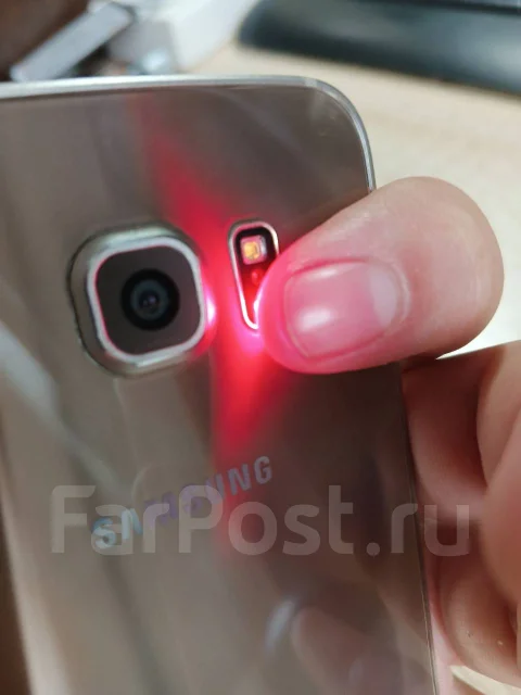 Samsung Galaxy S6 Edge. �/�, 32 ��, �������, 4G LTE, ����������, NFC ����