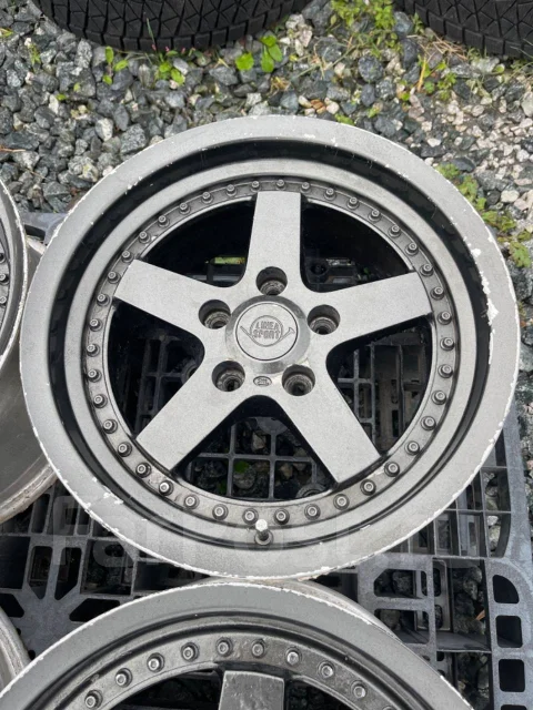 Crimson Linea Sport. 8.0/8.0x16", 5x114.3, ET25/29, �� 72���. ����
