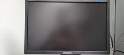 Samsung. 19", ���������� �� (LCD, LED, QLED) ����