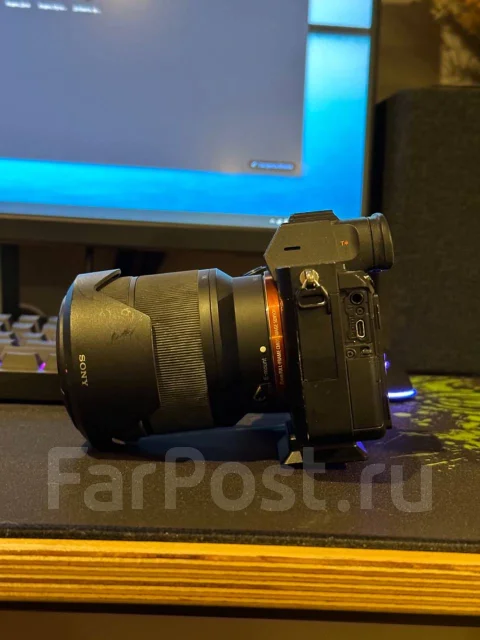 Sony Alpha ILCE-7 III Kit ����