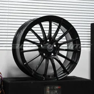 Enkei RS05. 7.5x17", 5x112, ET38, �� 66,6���. ����