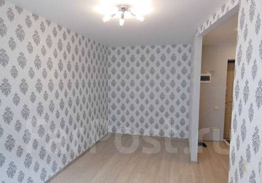 Поклейка обоев. Недорого и качественно. Покраска во Владивостоке