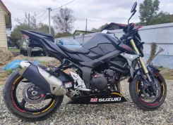 Suzuki GSR 750. 750����. ��., ��������, ���������, ������ �� �� ����